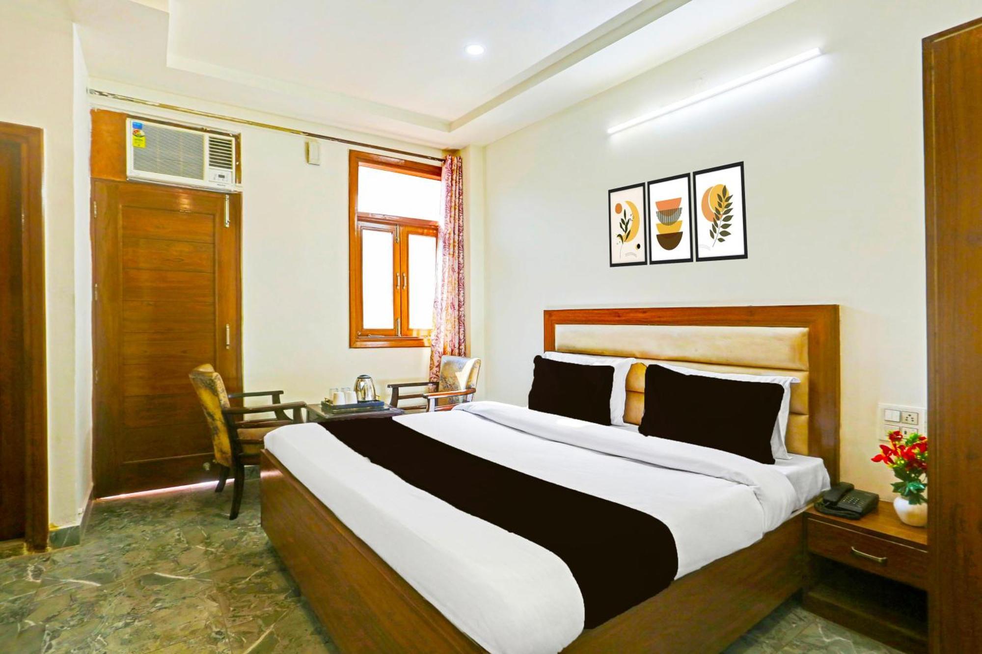 Super Hotel O Sector 45 Formerly Manyavar Chandīgarh Εξωτερικό φωτογραφία