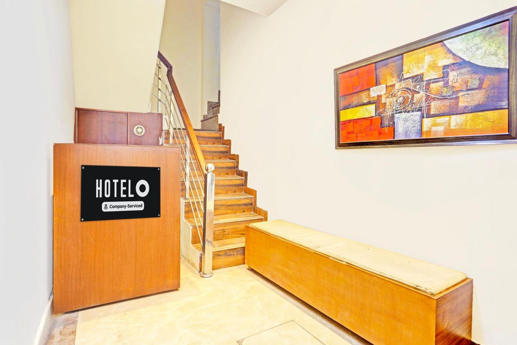 Super Hotel O Sector 45 Formerly Manyavar Chandīgarh Εξωτερικό φωτογραφία