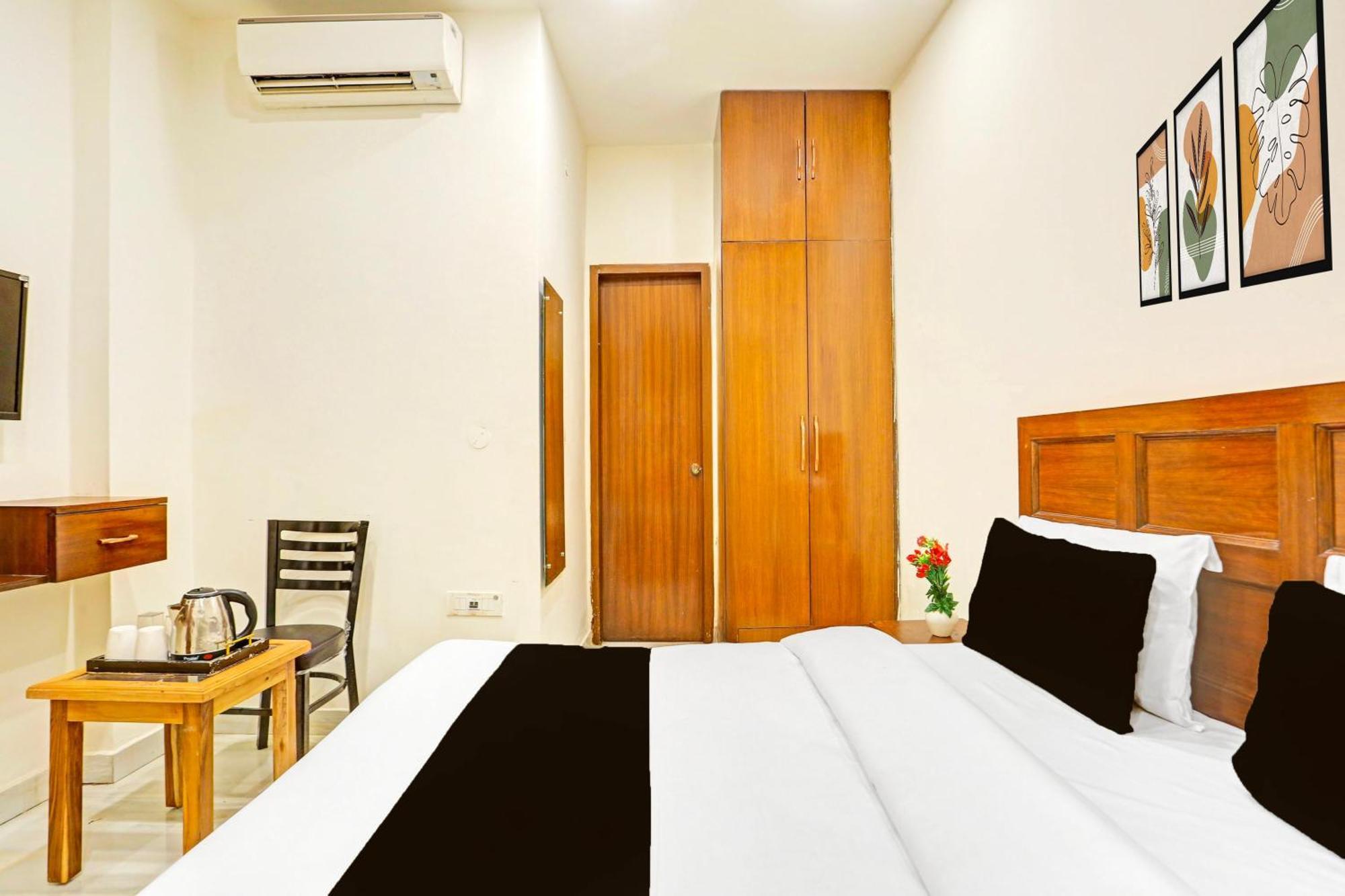 Super Hotel O Sector 45 Formerly Manyavar Chandīgarh Εξωτερικό φωτογραφία